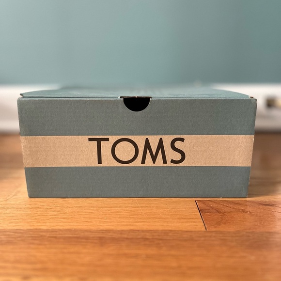 Toms Kala desert taupe ankle booties size 6 - Picture 3 of 7